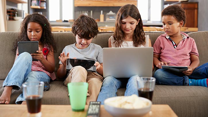 Stream-On-Multiple-Devices-Simultaneously